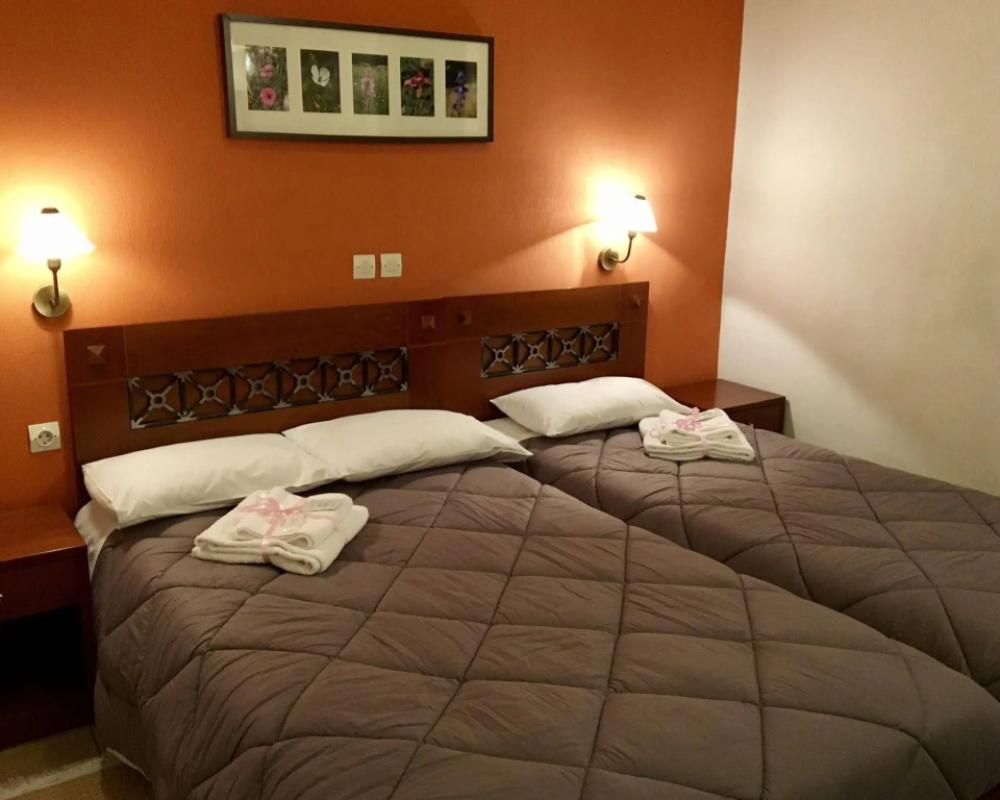 фото Artemis Hotel