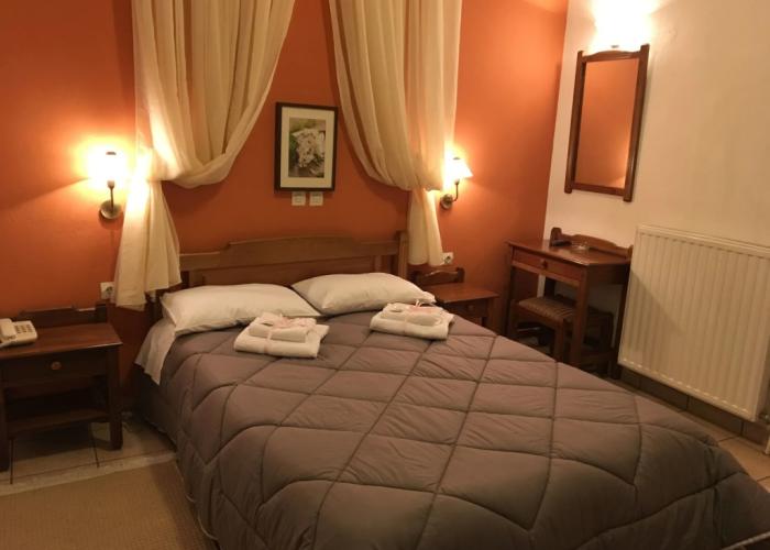 Artemis Hotel
