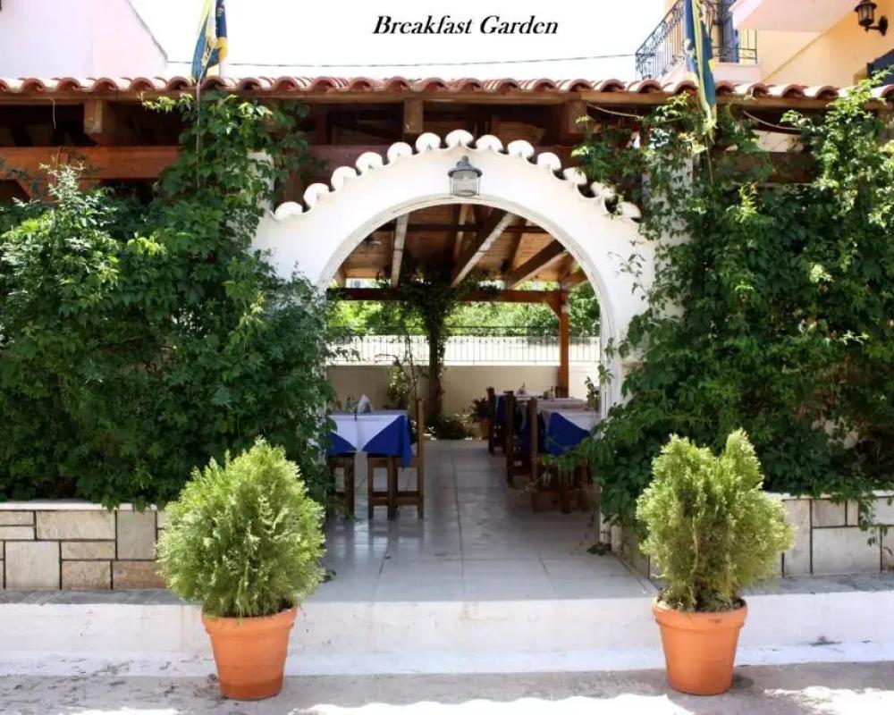 фото Hotel Galaxidi