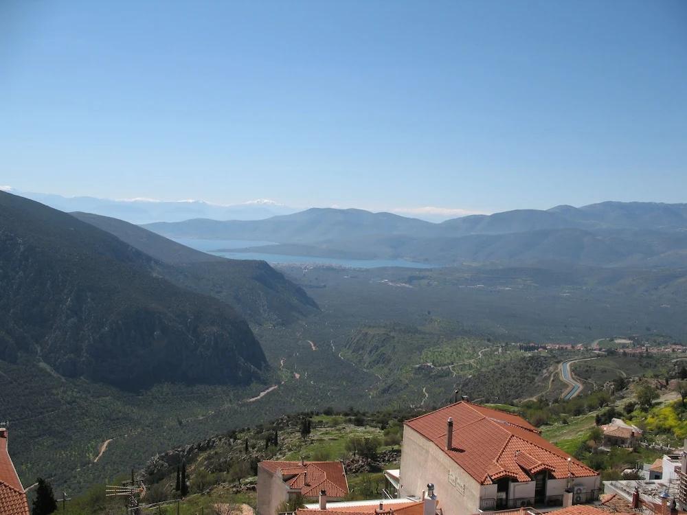 фото Tholos
