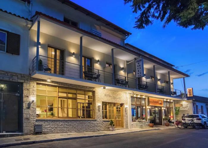 Hotel Tholos
