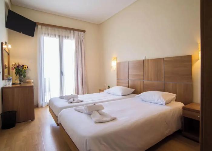 Hotel Tholos