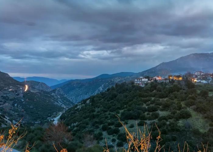 Volhon Mansions of Parnassos