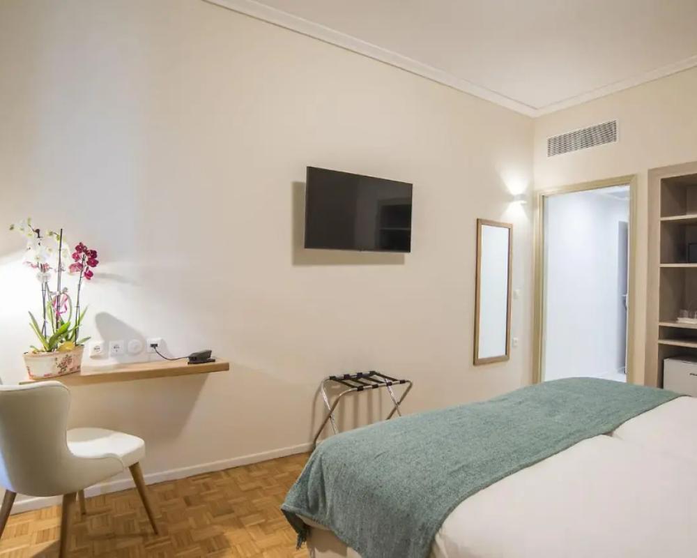 фото V Hotel Delphi