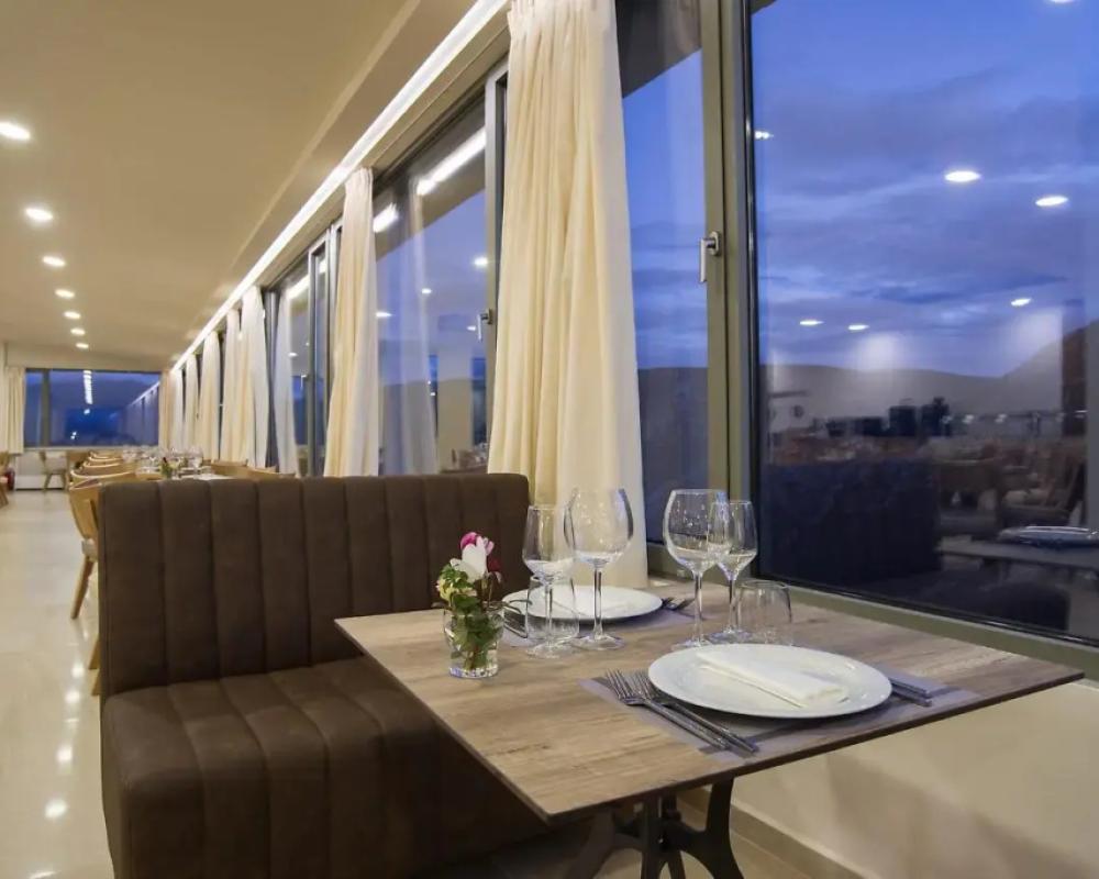 фото V Hotel Delphi