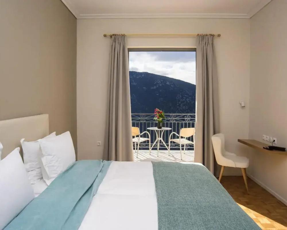 фото V Hotel Delphi