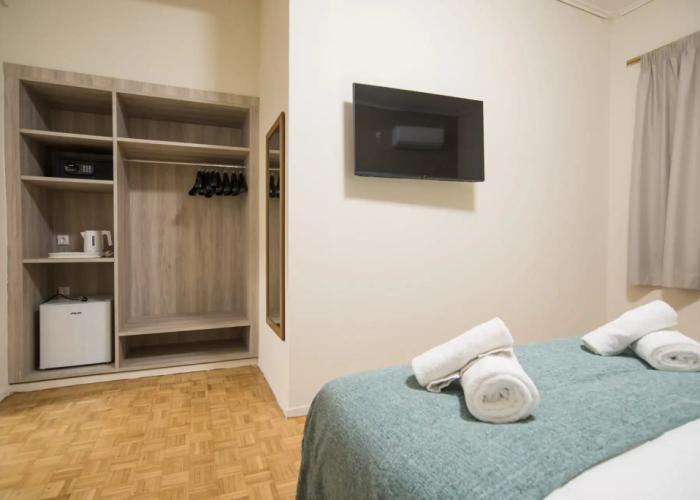 V Hotel Delphi