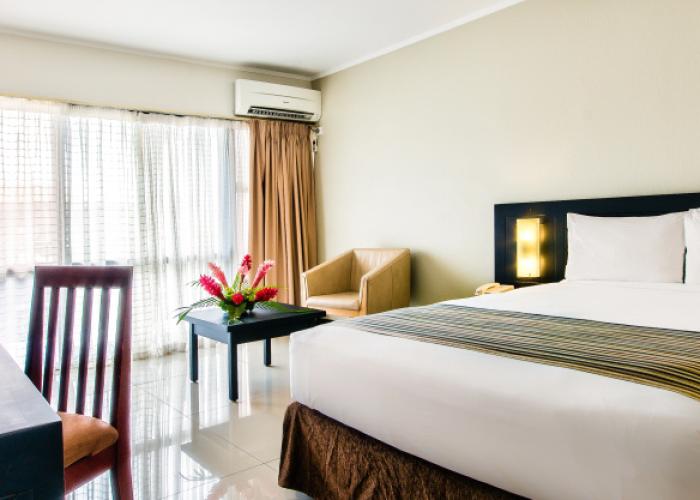 Tanoa Waterfront Hotel