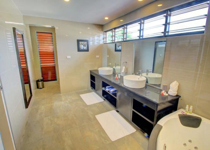 Nila Beach Resort Fiji