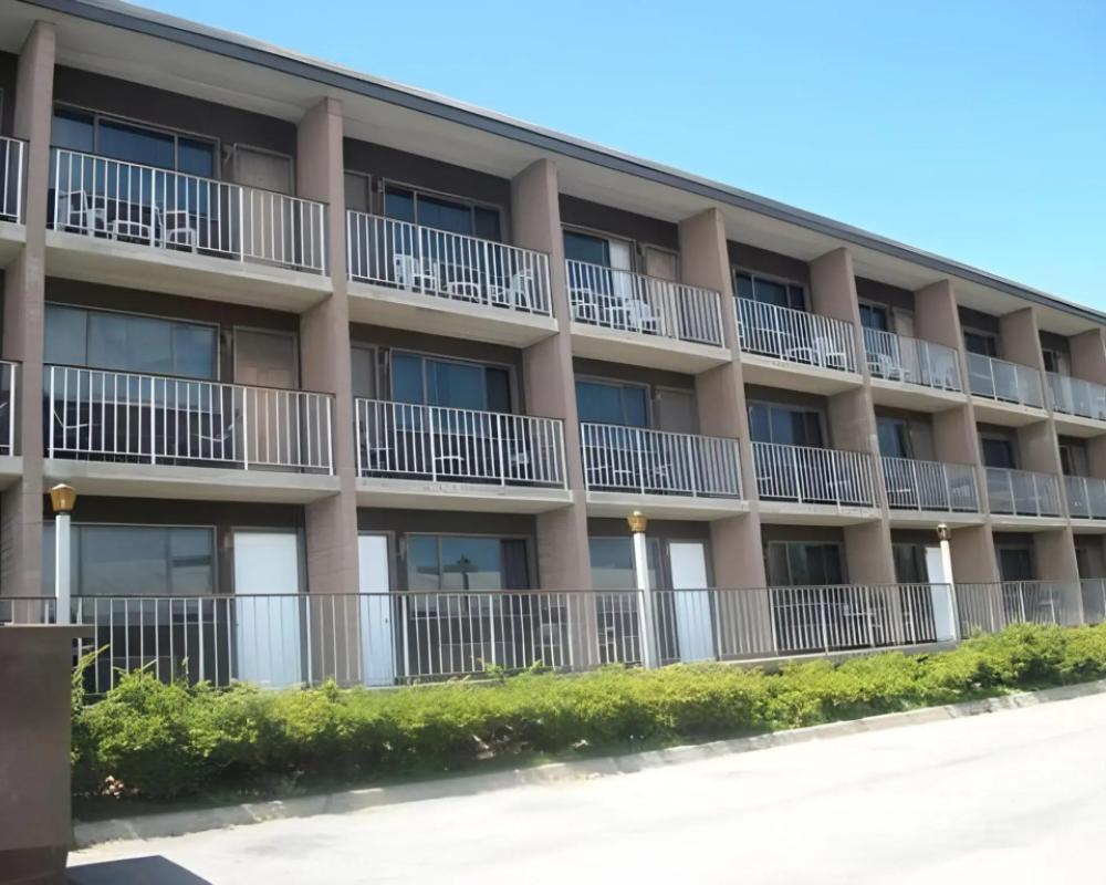 Bonnie Castle Resort & Marina