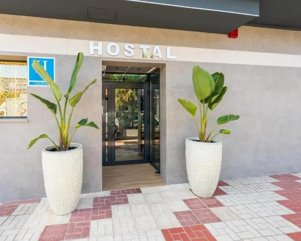 фото Hostal El Romerito