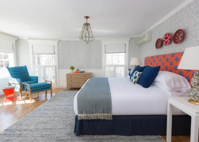 The Christopher, The Edgartown Collection