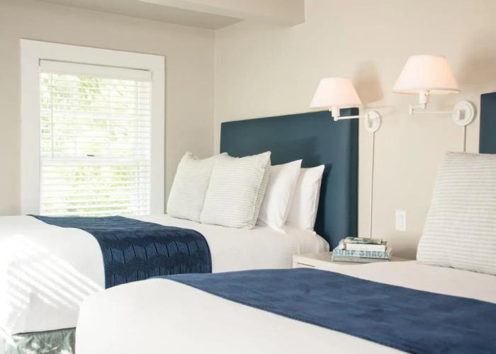 Faraway Martha's Vineyard