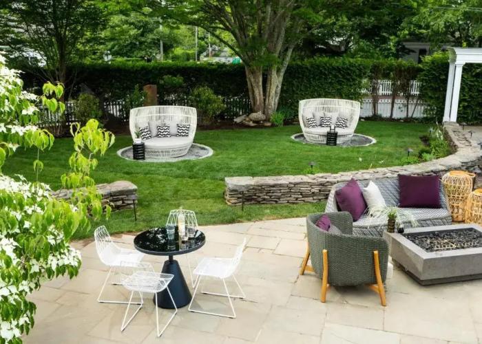 The Richard, The Edgartown Collection