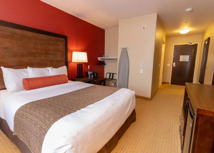 The Kanata by BCMInns Invermere
