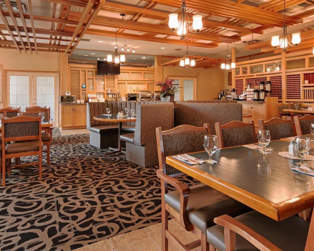 фото Invermere Inn