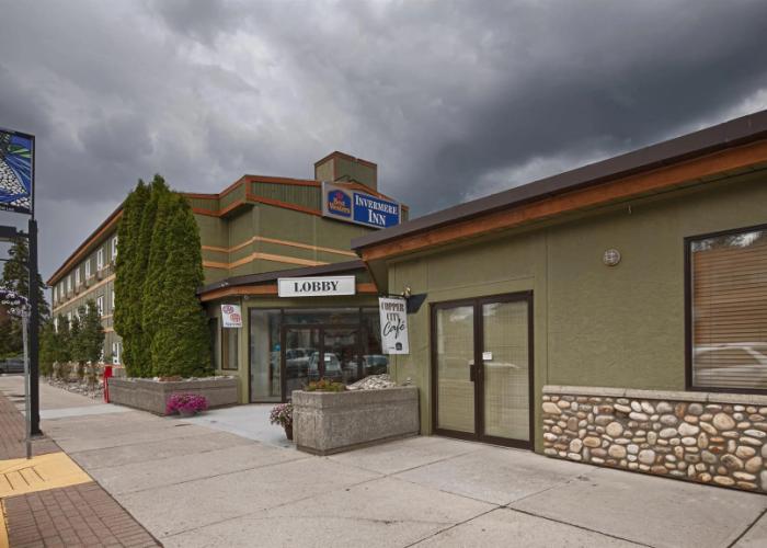 Invermere Inn