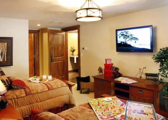 Headwaters Lodge at Eagle Ranch Resort