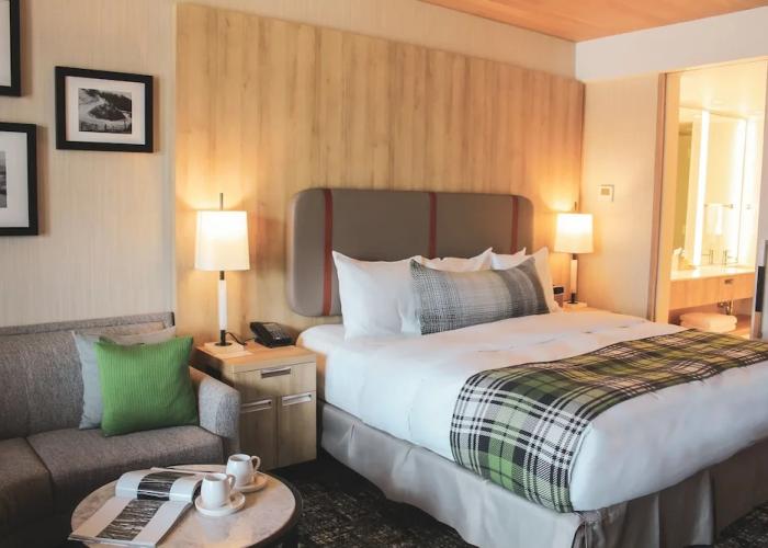 Headwaters Lodge at Eagle Ranch Resort