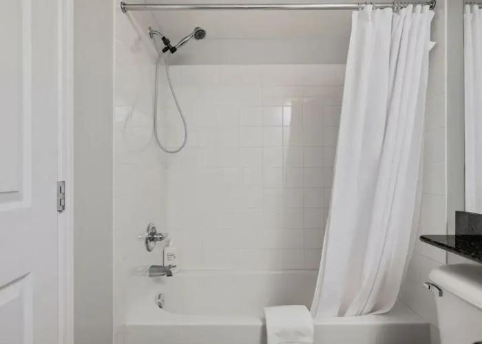 AMAZING 3Br Condo | Heated Pool & Hot Tub | Hm Theatre | Fire Table | Pool Table
