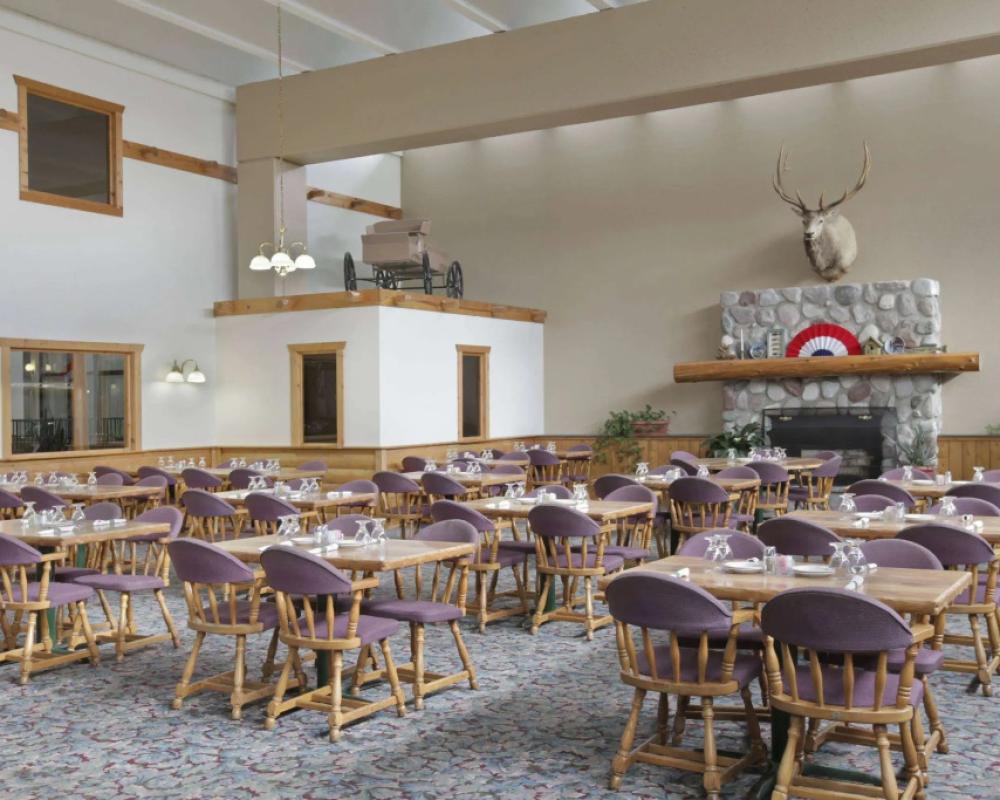 Ramada Hotel & Conference Center by Wyndham Grayling