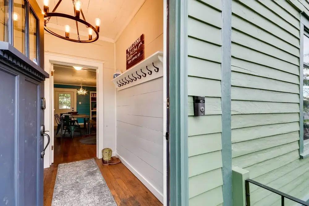 Red Lodge Home on Broadway - 15 Min to Ski Resort!