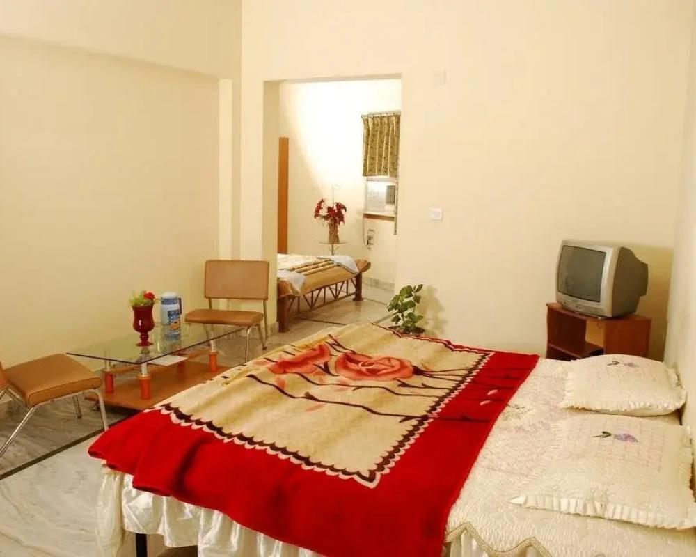 фото Chandra Pushp Palace
