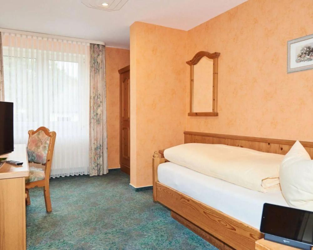 фото Hotel Odenwaldblick