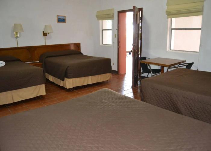 Las Palmas Hotel