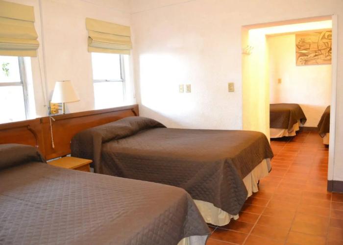 Las Palmas Hotel