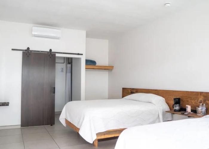 Hotel Marea Baja