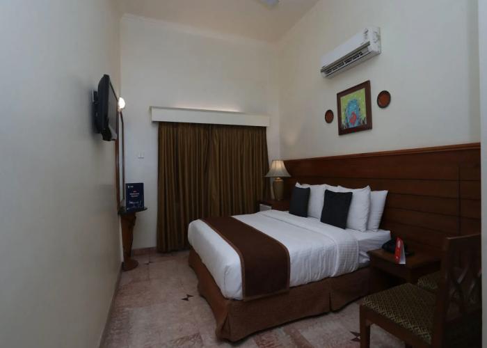 Capital O 10953 Dayal Lodge - A Boutique Hotel