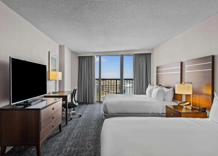DoubleTree by Hilton Atlantic Beach Oceanfront