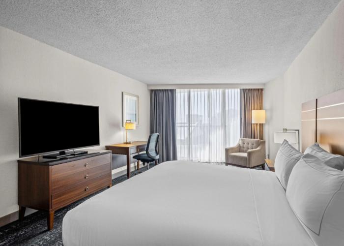 DoubleTree by Hilton Atlantic Beach Oceanfront