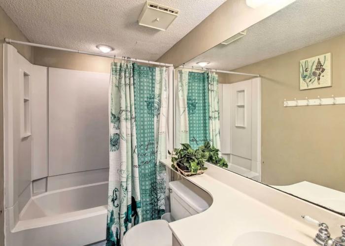 Sands Villa Resort Oceanfront Condo With Pools!