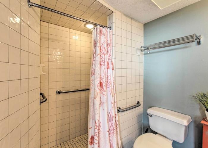 Sands Villa Resort Oceanfront Condo With Pools!