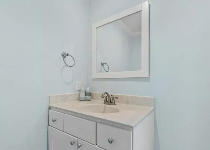 Barefoot Ventures 4 Bedroom Townhouse by RedAwning