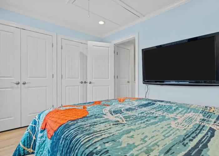 Barefoot Ventures 4 Bedroom Townhouse by RedAwning