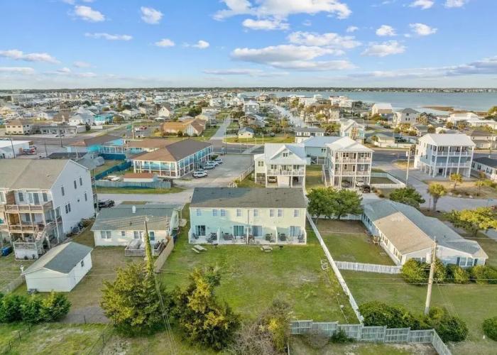 Anchors Away Unit 4 2 Bedroom Duplex by RedAwning