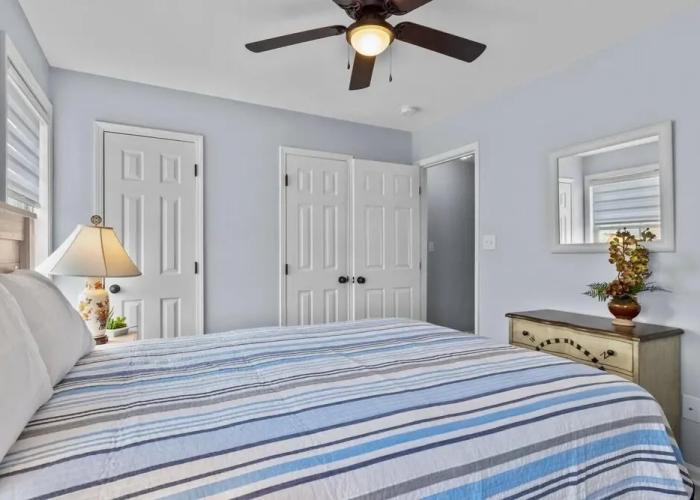 Anchors Away Unit 4 2 Bedroom Duplex by RedAwning