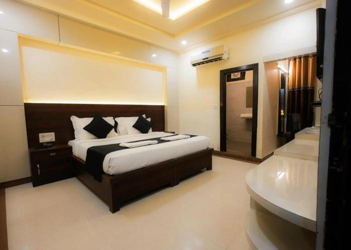 Hotel East Gate