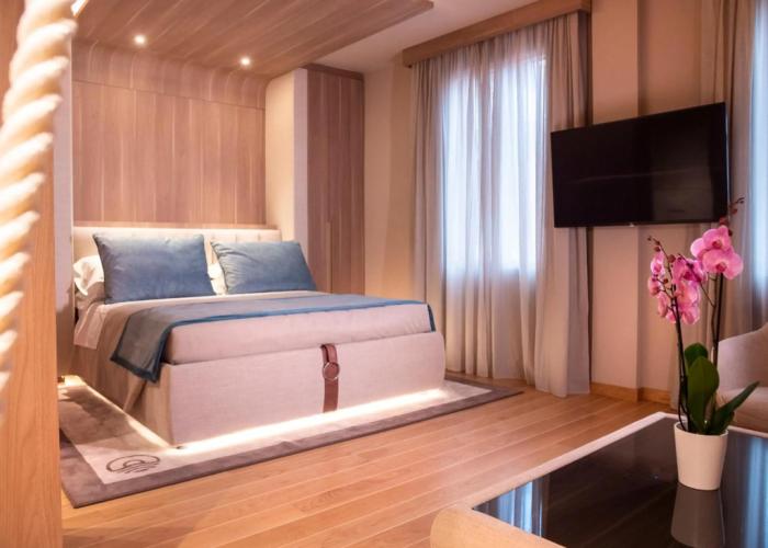 Miramare Suites