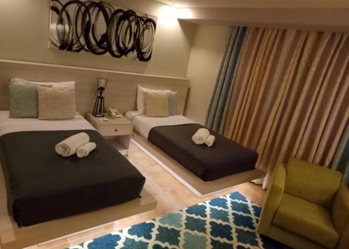 Almont City Hotel