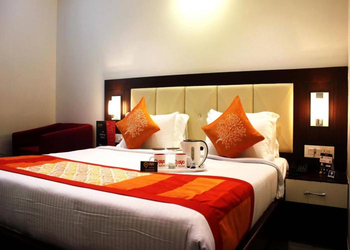 Hotel Taj Heights
