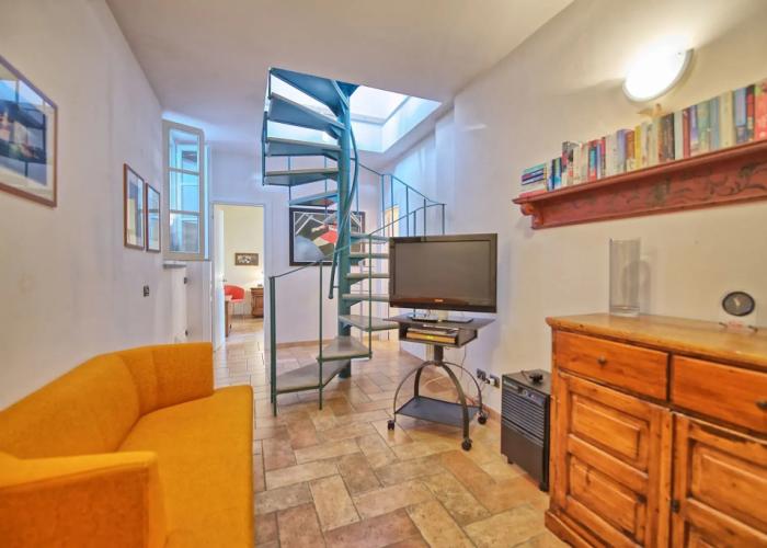 Apartment Poggiluglio