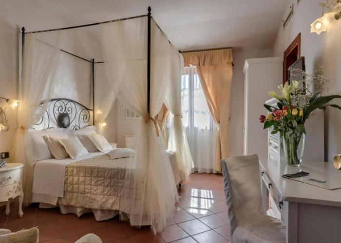 Hotel Casolare Le Terre Rosse
