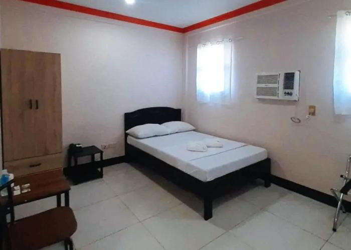 Reddoorz @ Johsons Pension House Butuan City