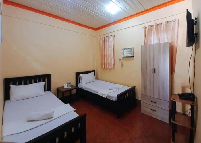 Reddoorz @ Johsons Pension House Butuan City
