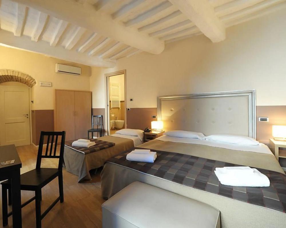 фото Hotel Alexander
