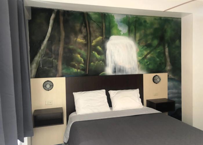 Best Time Inn Hotel - Car Rental